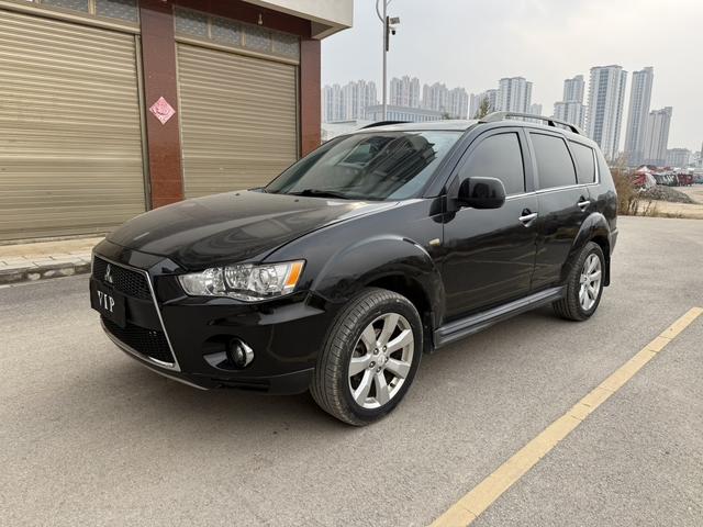 Mitsubishi Outlander (imported)