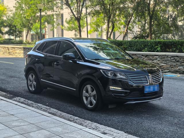 Lincoln MKC