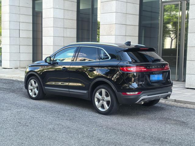 Lincoln MKC