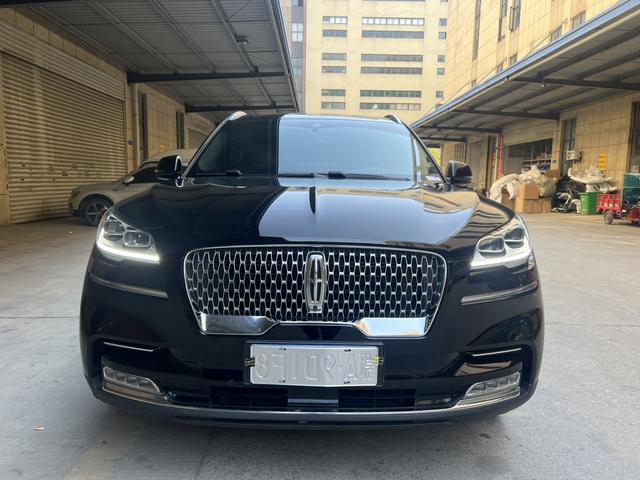 Lincoln Aviator