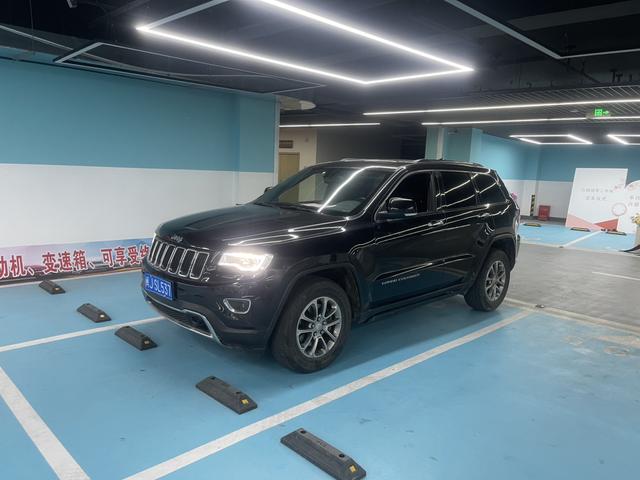 Jeep Grand Cherokee (imported)