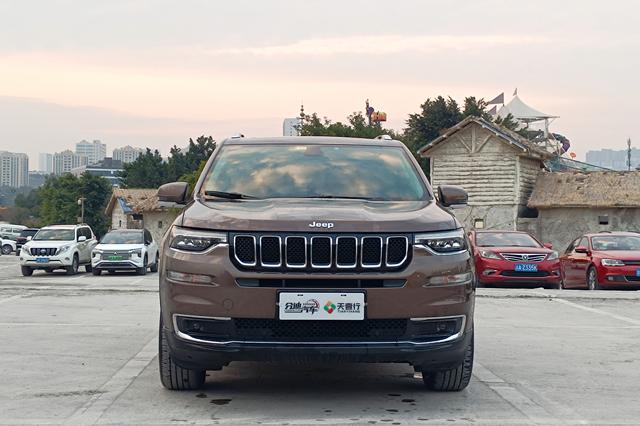 Jeep Grand commander