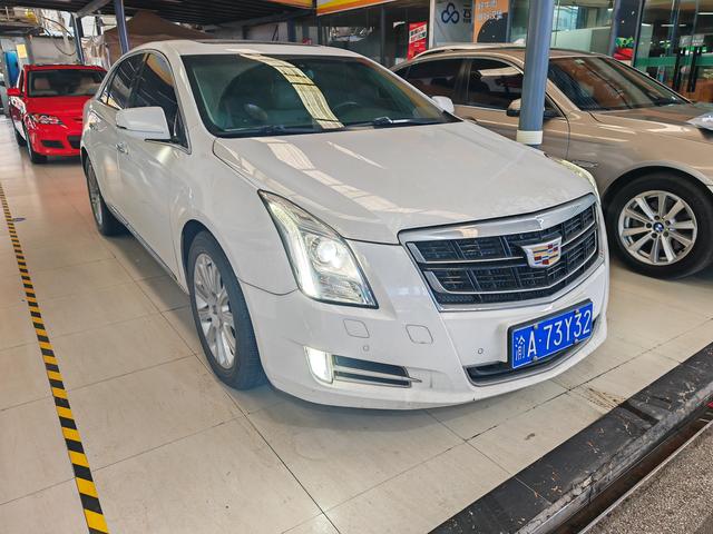 Cadillac XTS