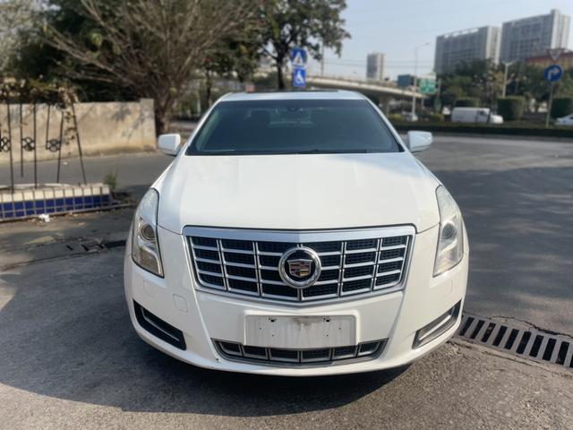 Cadillac XTS