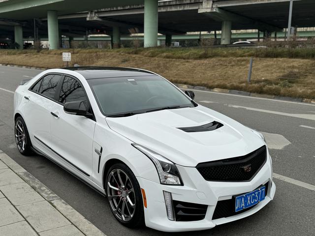 Cadillac ATS-L