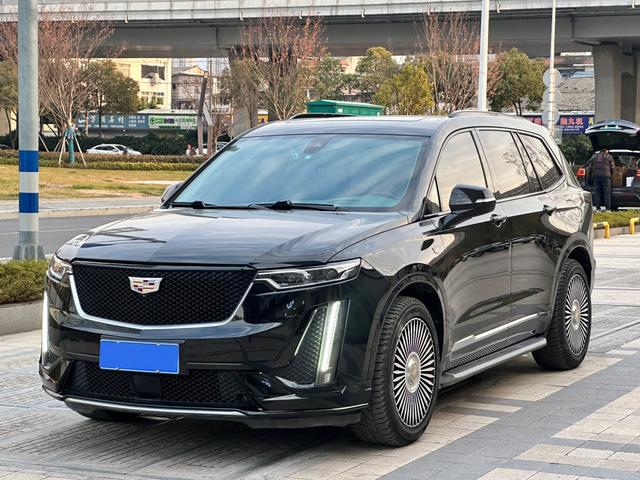 Cadillac XT6