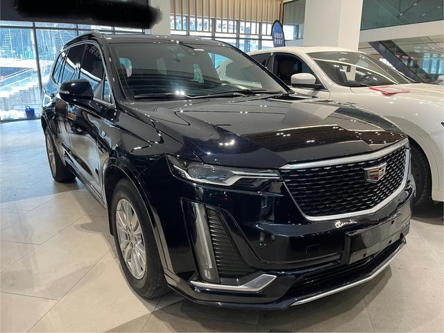 Cadillac XT6