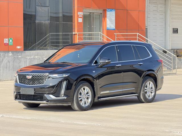 Cadillac XT6