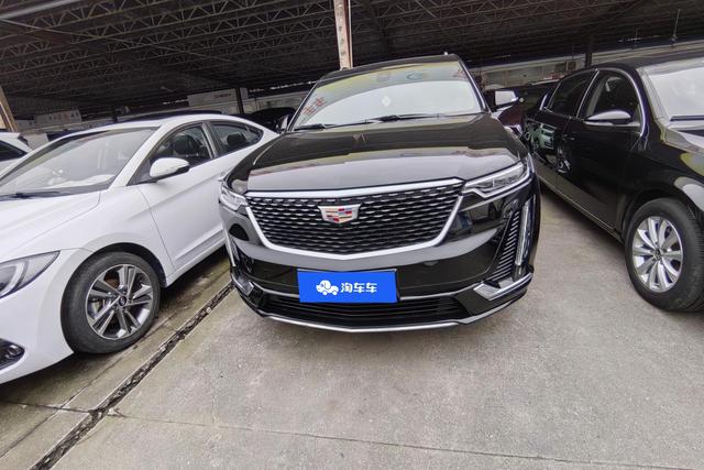 Cadillac XT6