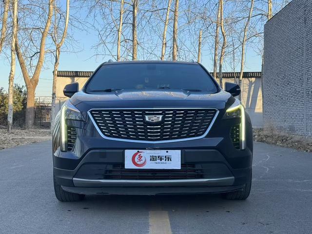 Cadillac XT4