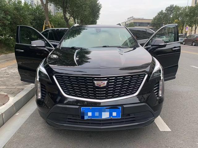 Cadillac XT4