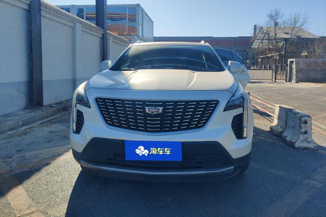 Cadillac XT4