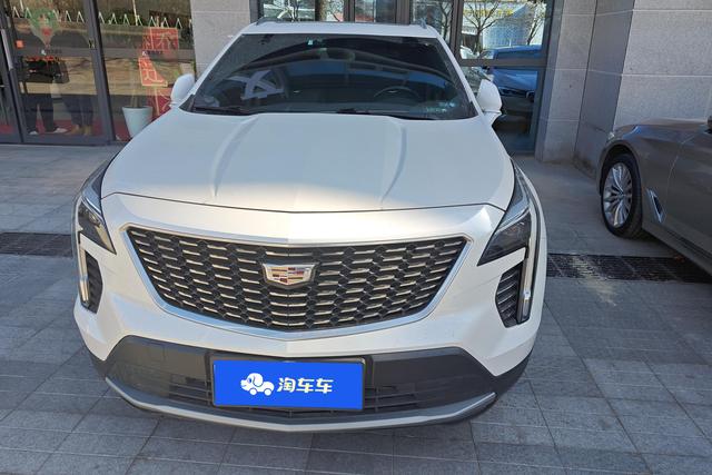 Cadillac XT4