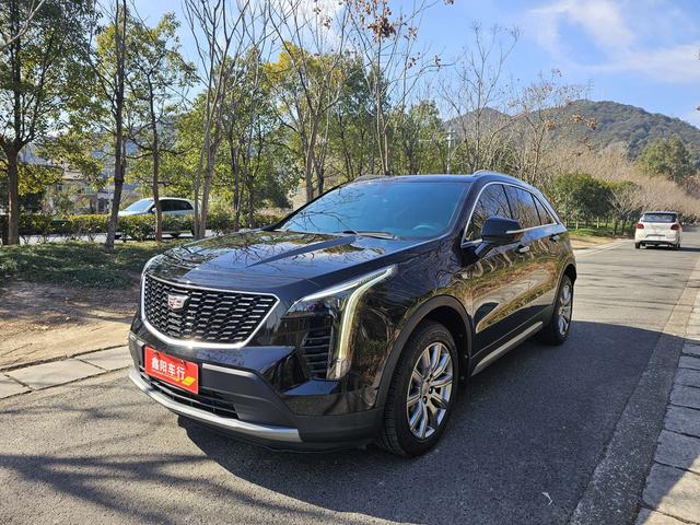 Cadillac XT4