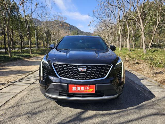 Cadillac XT4