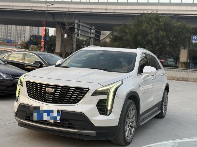 Cadillac XT4