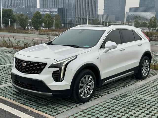 Cadillac XT4