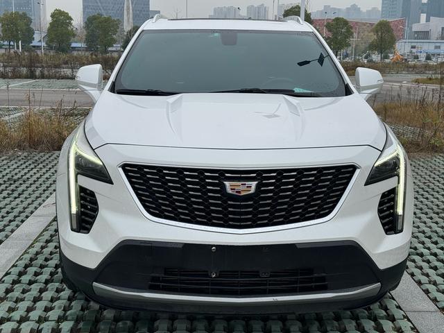 Cadillac XT4