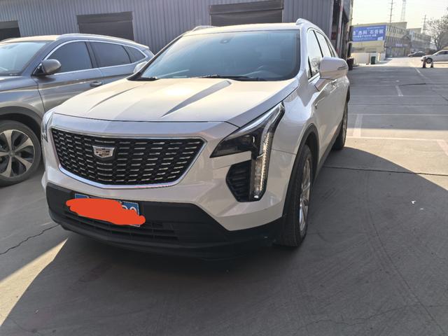 Cadillac XT4