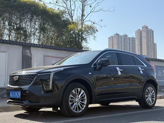 Cadillac XT4