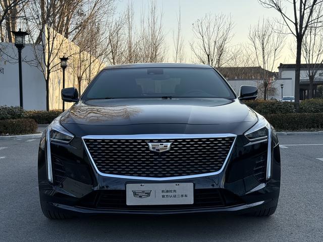 Cadillac CT6