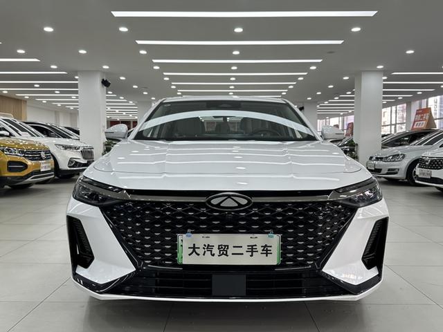 Chery Fengyun A8