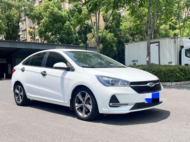 Chery Arrizo 5