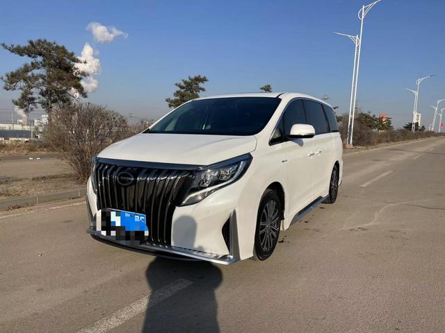 GAC Trumpchi M8