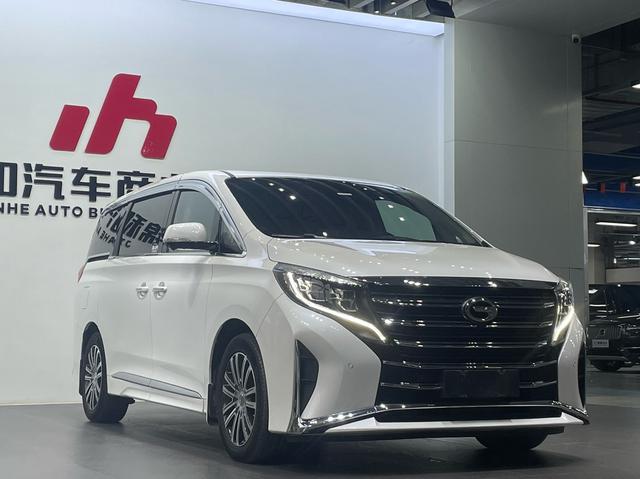 GAC Trumpchi M8