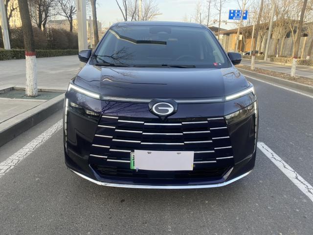 GAC Trumpchi E8 PHEV