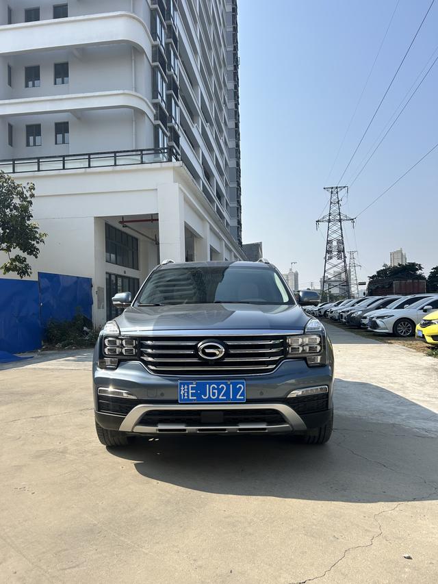 GAC Trumpchi GS8