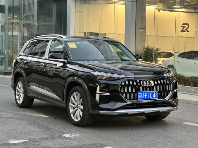 Audi Q6