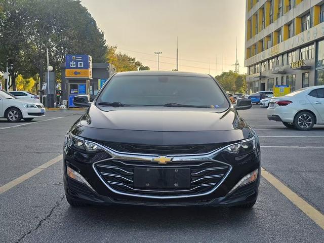 Chevrolet Malibu XL