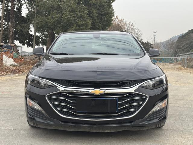 Chevrolet Malibu XL