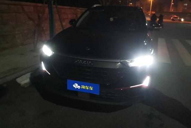 Dongfeng Fengshen AX7