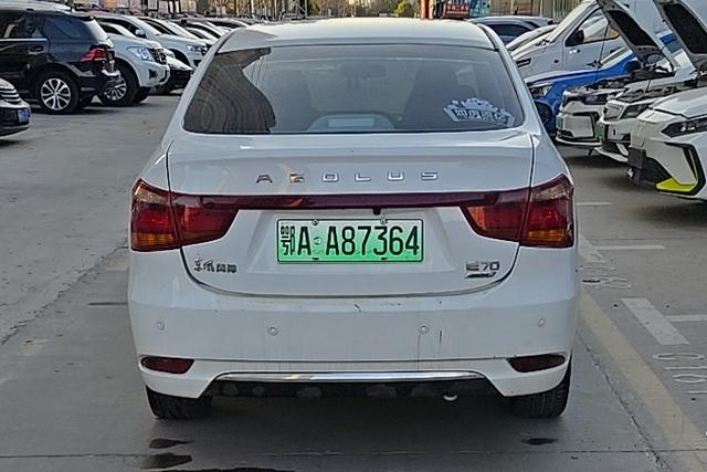 Dongfeng Fengshen E70