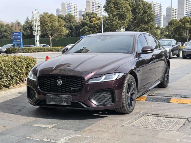 Jaguar XFL