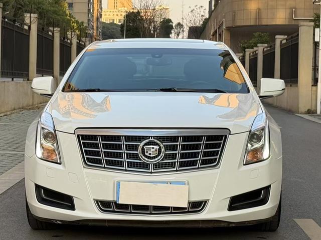 Cadillac XTS