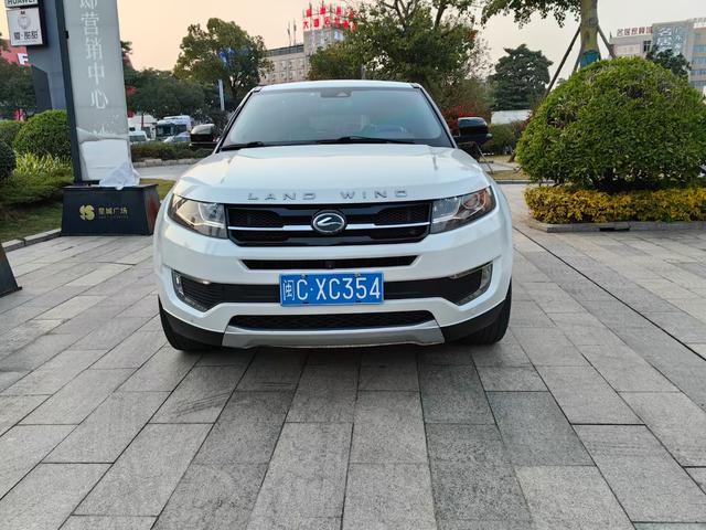 Lu Feng Landwind X7