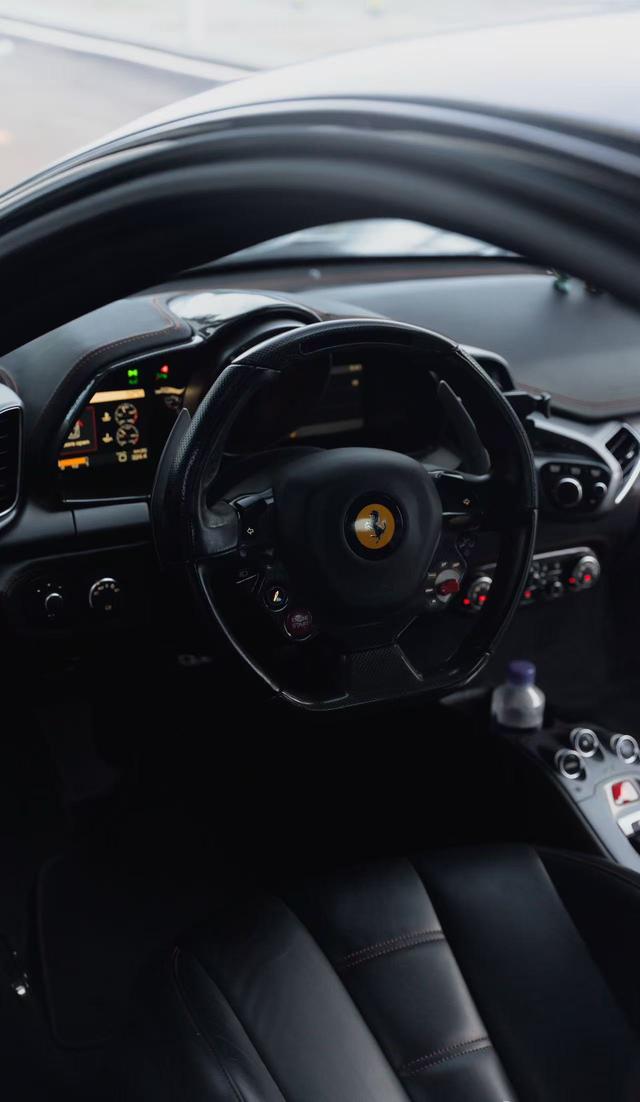 Ferrari 458