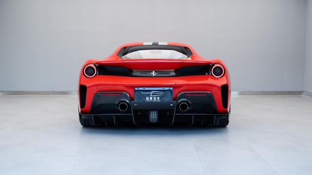 Ferrari 488