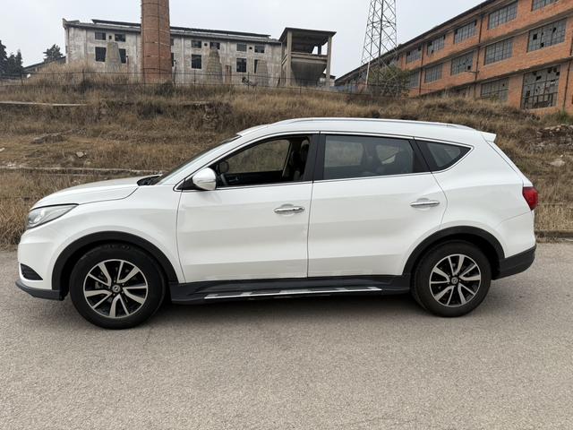 Dongfeng Fengon 580