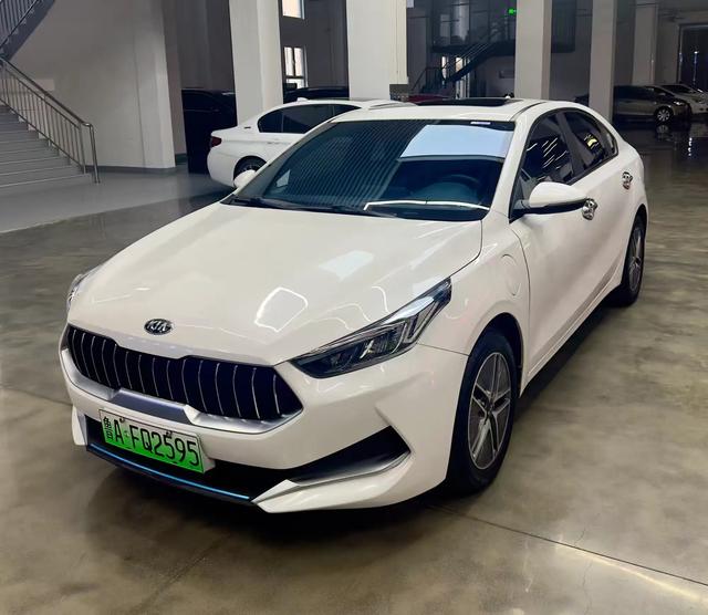 Kia K3 PHEV