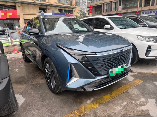 Oshan Changan Auchan Z6 iDD new energy