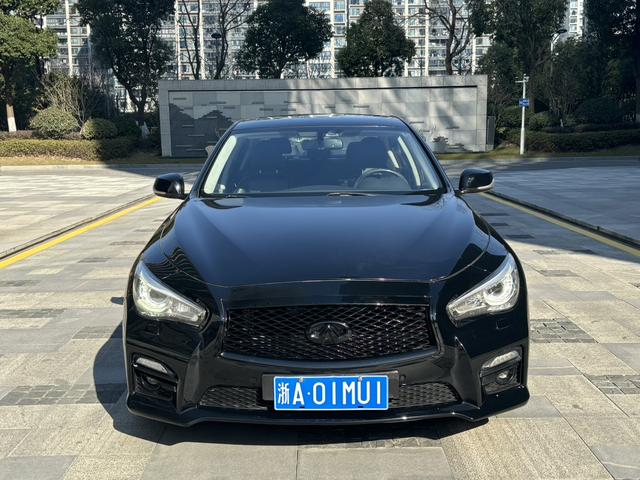 Infiniti Q50