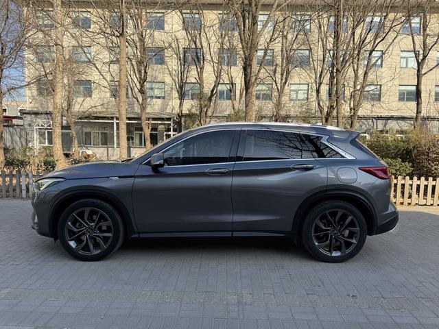 Infiniti QX50