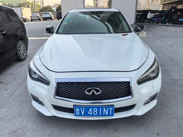 Infiniti Q50L