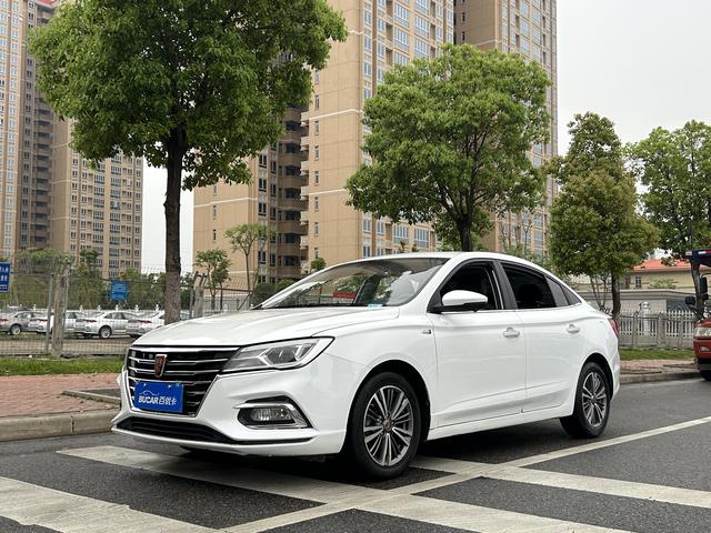 Roewe i5