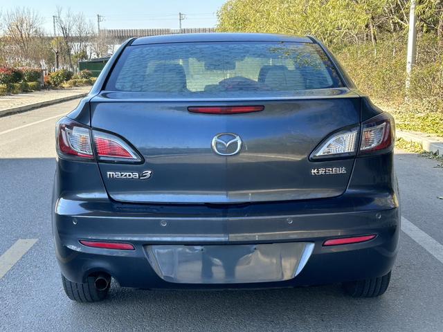 Mazda 3 star