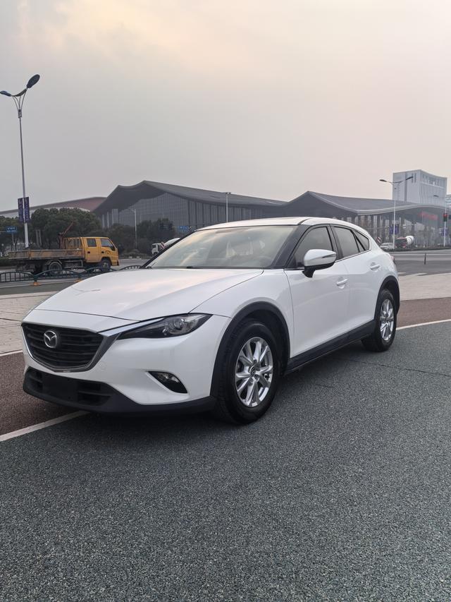 Mazda CX-4